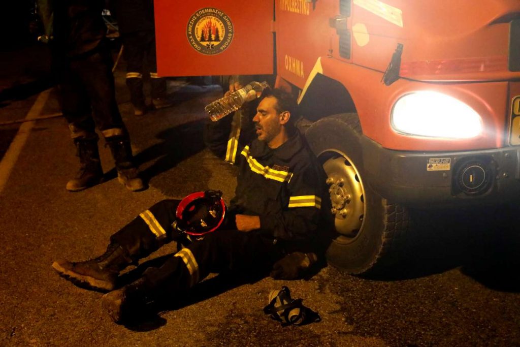 Αναγνωρίστε τα συμπτώματα της θερμικής καταπόνησης στην Δασοπυρόσβεση πριν να είναι αργά!